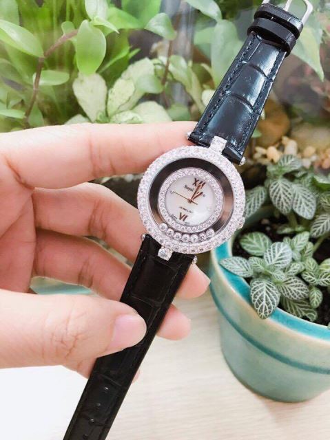 Đồng Hồ Royal Crown Dây Da Hạt Xoay Cao Cấp Đồng Hồ Royal Crown Dây Da Hạt Xoay Cao Cấp