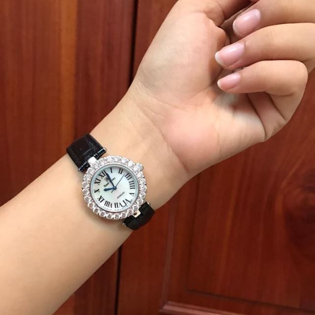 Đồng Hồ Royal Crown 6305 Dây Da Nhiều Màu Đồng Hồ Royal Crown 6305 Dây Da Nhiều Màu
