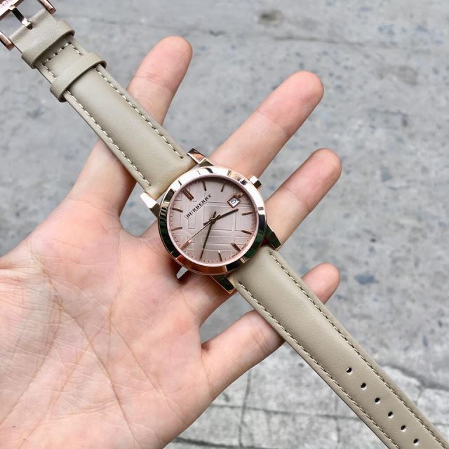 Đồng Hồ Dây Da Burberry Nữ Kính Sapphire BB007 Đồng Hồ Dây Da Burberry Nữ Kính Sapphire BB007