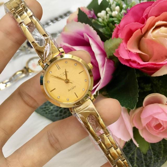 Đồng Hồ Nữ CiTiZen Lắc Tay CZN02 Đồng Hồ Nữ CiTiZen Lắc Tay CZN02
