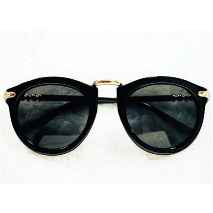 Mắt Kính Karen Walker Phiên Bản Mới Vô Cùng Nữ Tính 