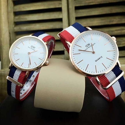 Đồng Hồ Đôi DW Dây Vải Thời Trang