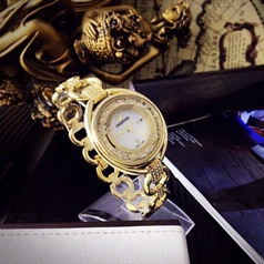 Đồng Hồ Swarovski Mặt Oval Bảng To SW05