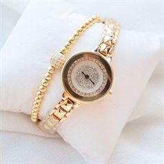 Bộ Sản Phẩm Gồm Đồng Hồ Và Lắc Tay Xinh Xắn