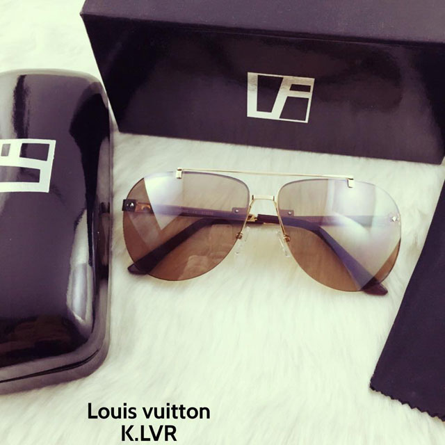 Mắt Kính Cao Cấp Louis Vuitton Sang Trọng
