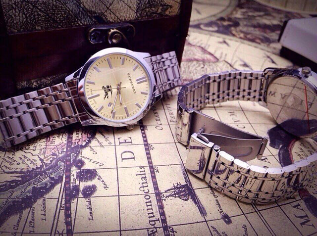 Đồng Hồ Nam Burberry Dây Inox BB003