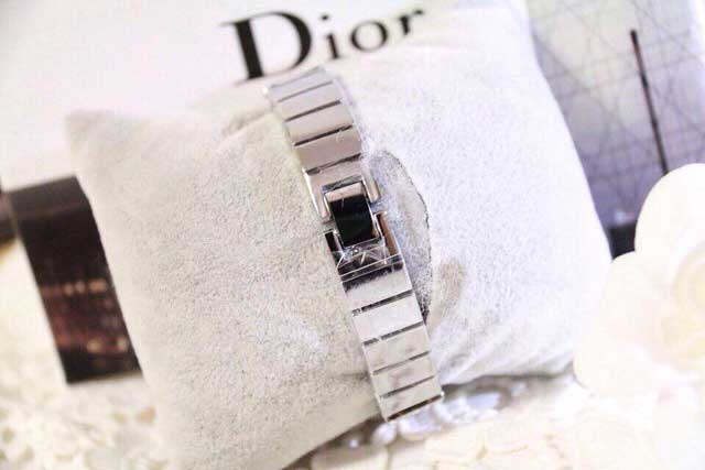 Bee Sister Mặt Vuông Đính Hạt Tuyệt Đẹp BSP03