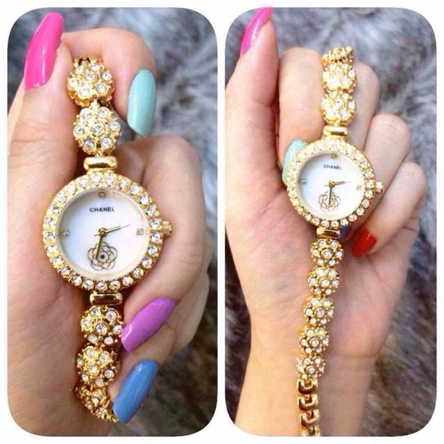 Đồng Hồ Chanel Hoa Đính Hạt Sang Trọng CN16