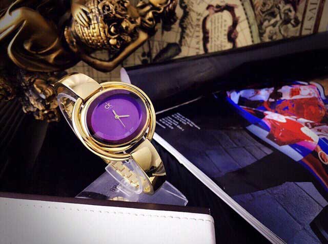 Đồng Hồ Nữ CK Kiềng Độc Lạ CK06