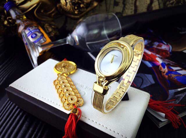 Đồng Hồ Nữ CK Mặt Oval Độc Đáo CK07