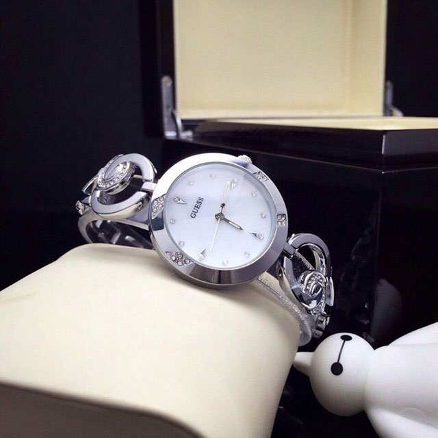 Đồng Hồ Guess Lắc Tay Form Nhỏ - GV07