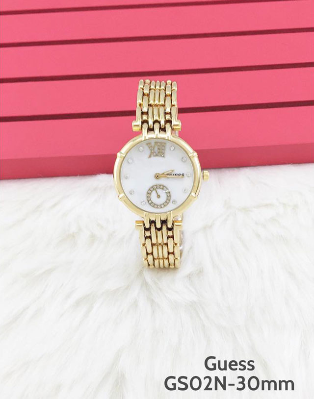 Đồng hồ Guess form nhỏ xinh lên tay cực cá tính